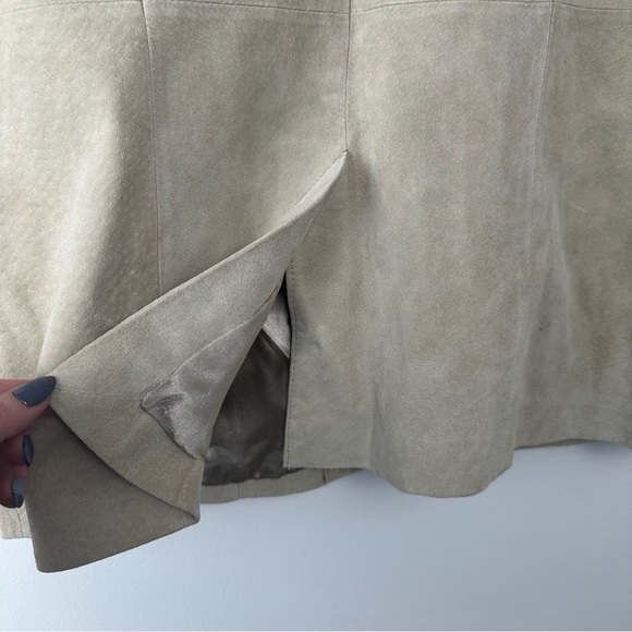 Denim & Co Women’s Suede Blazer Jacket Size Medium Tan Leather Office Wear - Picture 8 of 10